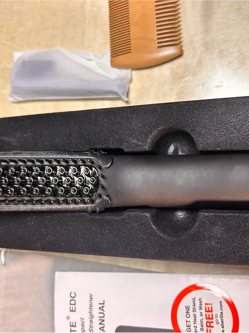 Aberlite edc beard and hair straightener.  Used once